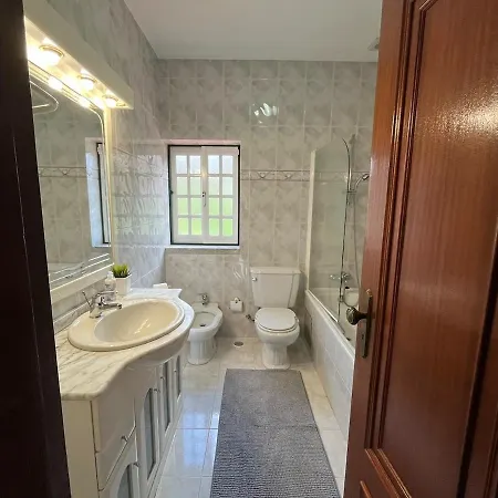 Miraculous Jungle Guest House, Quinta Em Atividade * Fundão